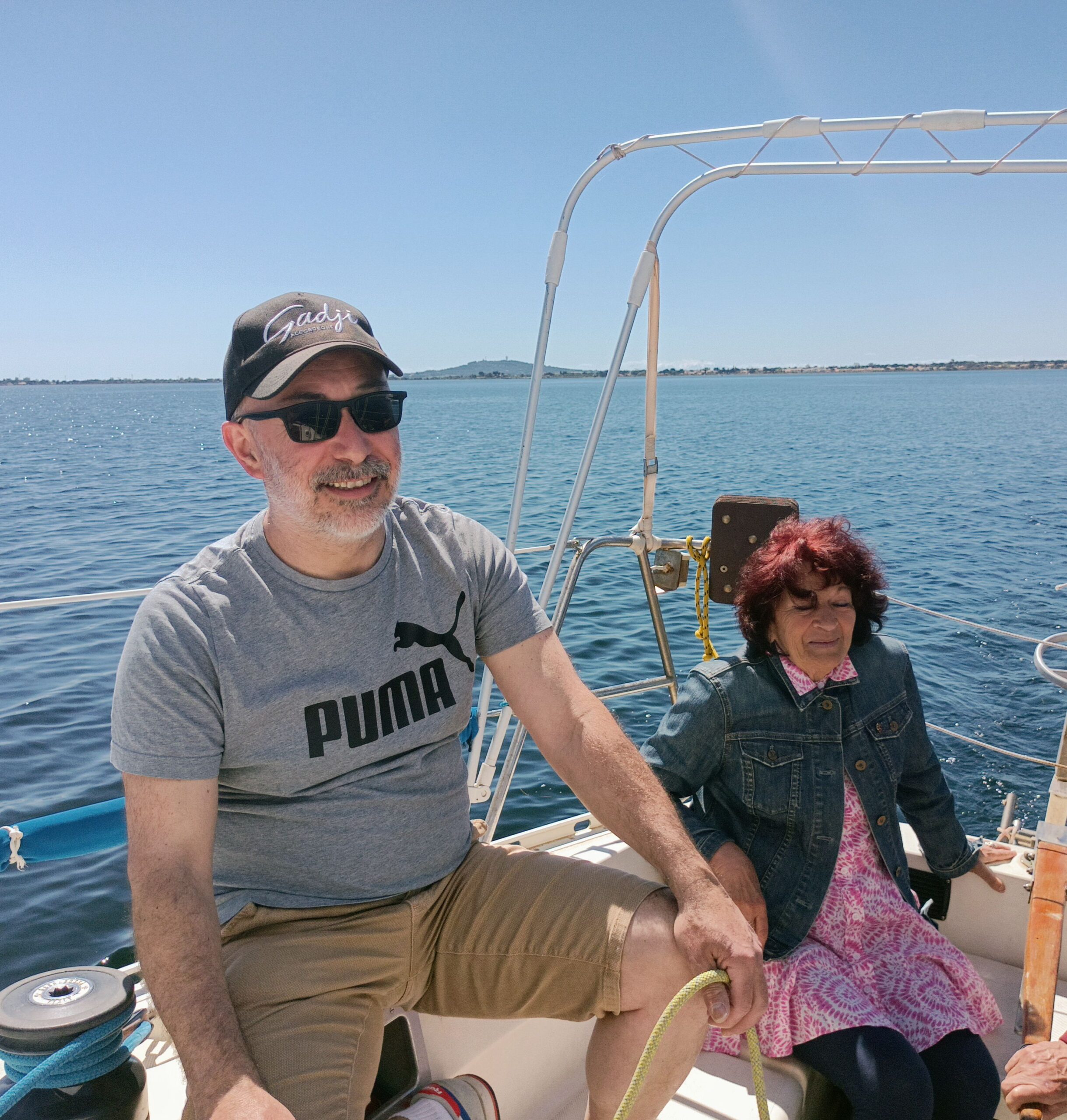 voilier étend de thau