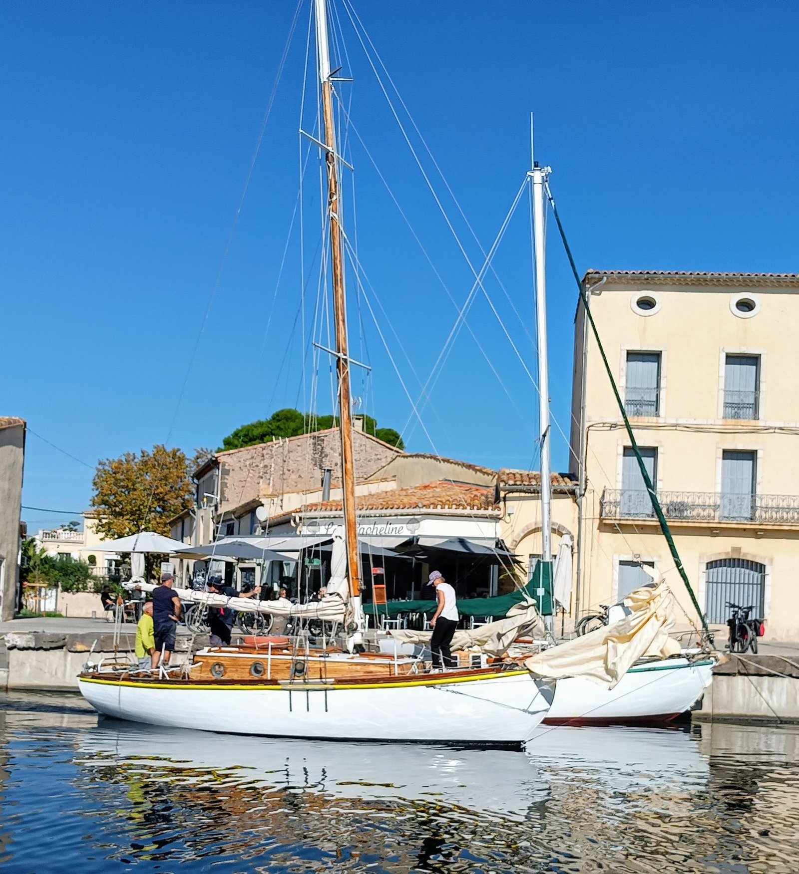 othona port marseillan